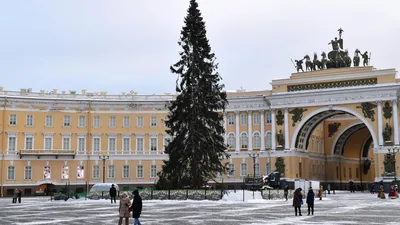 Новый год в Петербурге 2024 на автобусе - даты выезда и цены