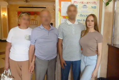 Отсутствие дороги заставляет родителей вести малышей в новый детсад через  «вонючие врата» | 07.11.2023 | Новости Петрозаводска - БезФормата