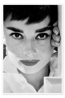 9 Audrey Hepburn Style Quotes to Live By