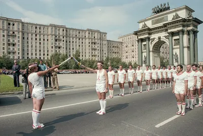 Незнакомые люди в метро поздравляли друг друга» 40 лет назад в Москве  началась Олимпиада-80. Чем она запомнилась жителям СССР: Общество:  Нацпроекты: Lenta.ru