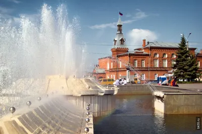 В Омске таксисты умудрились заехать в непролазную грязь #Происшествия #Омск  #Сегодня