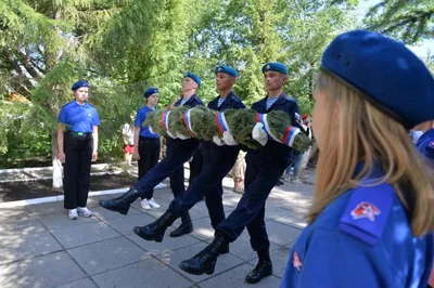 В Омском учебном центре ВДВ прошло торжественное возложение цветов |  Последние Новости Омска и Омской области | БК55