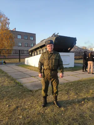 Шеврон нашивка 242 учебный центр технических специалистов ВДВ Омск 2шт.  Россия пластизоль — купить в Омске. Нашивки, шевроны, погоны на  интернет-аукционе Au.ru
