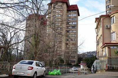 В Сочи оползень разрушил коттеджный поселок. Что об этом известно |  05.10.2021 | Краснодар - БезФормата