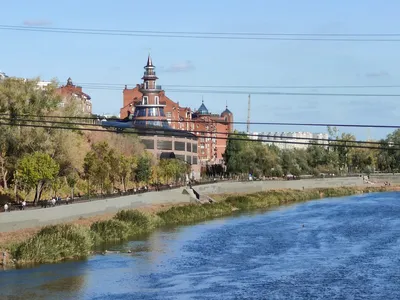 В парке «Салют, Победа!» установят ретро-копию бронепаровоза. В Оренбург  уже доставили его части