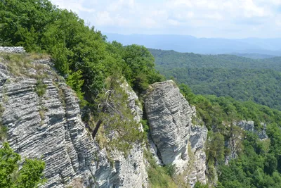Орлиные скалы (Сочи) — Википедия