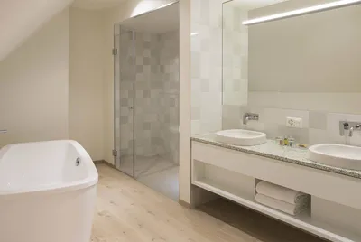 Делаем освещение в ванной комнате - полезные рекомендации
