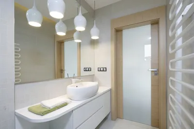Освещение в маленькой ванной комнате | Смотреть 56 идеи на фото бесплатно