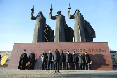 Патриотическое граффити в центре Воронежа — Горлова Евгения