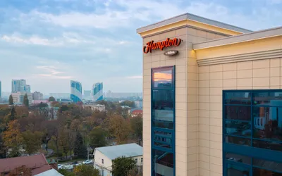 01.10.20: Закрытая презентация конференц-возможностей отеля Hampton by  Hilton / Краснодар | Sobaka.ru