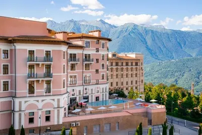 Отель \"AZIMUT Hotel FREESTYLE Rosa Khutor\", Роза Хутор. Сочи. Гостиницы и отели  Роза Хутора. Кубань курорт.