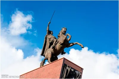 Памятник чапаеву в Чебоксарах фото фотографии