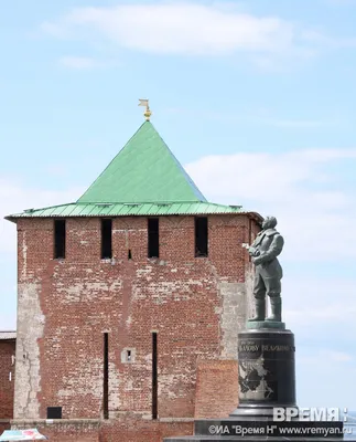 От нижегородца к Горькому» (от памятника Чкалова до памятника Горькому) —  экскурсия на «Тонкостях туризма»