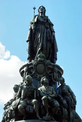 24 ноября / 7 декабря - день Тезоименитства Императрицы Екатерины II.  Закладка и освящение памятника - Наследие Империи