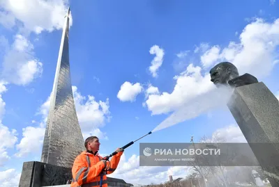 Москва меняется - ИСТОРИЯ МОСКВЫ: ТИТАНОВЫЙ ГАГАРИН... | Facebook