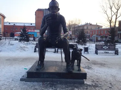 Памятник Трусу, Балбесу, Бывалому и Леониду Гайдаю в Иркутске