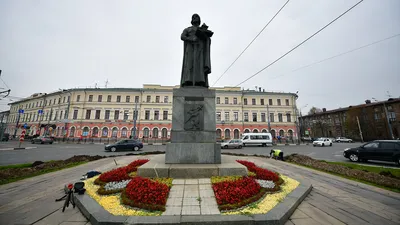 Памятник Ярославу Мудрому в Ярославле — фото, описание, адрес, история, на  купюре, как добраться