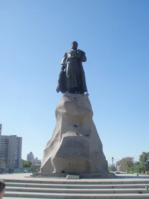 Памятник Ерофею Хабарову в Хабаровске - Достопримечательность