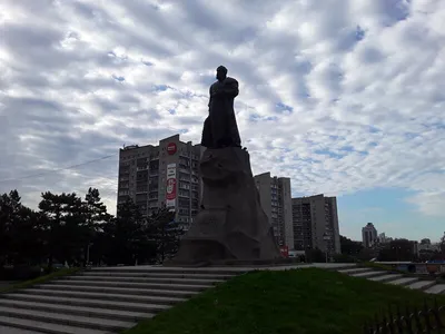 Фото: Ерофей Павлович Хабаров, памятник, мемориал, Хабаровск, Привокзальная  площадь — Яндекс Карты