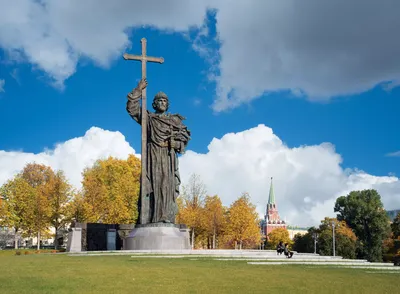 Памятник Владимиру Великому на Боровицкой площади в Москве: На карте,  Описание, Фото, Видео, Instagram | Pin-Place.com