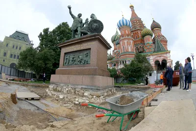 Экскурсия к памятнику Минину и Пожарскому, Москва