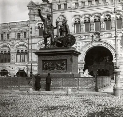 Памятник Минину и Пожарскому / Москва Москва Город Москва | Памятники  истории и культуры | ИнфоТаймс / www.infotimes.ru