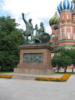 В Москве отреставрируют памятник Кузьме Минину и Дмитрию Пожарскому -  Российская газета