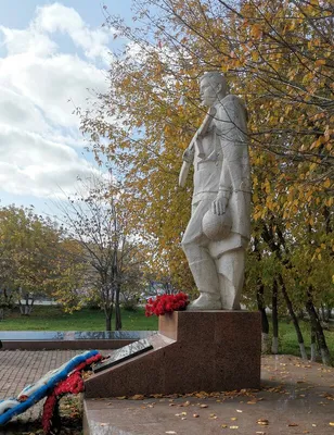 Памятник Неизвестному солдату (Ржев - Тверская область)