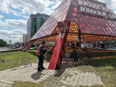 Памятник Петру I (Воронеж) — Википедия