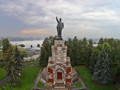Памятник коленопреклоненному Сусанину в Костроме будет высотой с «хрущевку»  — Новости Костромы