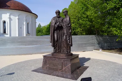 Памятник собачьей верности.