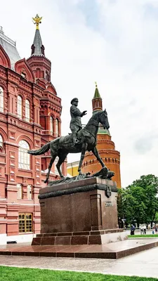 Памятник маршалу Жукову в Москве может быть перенесён :: Новости :: ТВ Центр