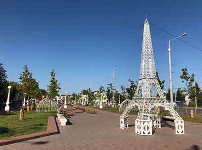 Памятник Ленину в Комаричах Брянской области назвали танцующим | Брянские  новости