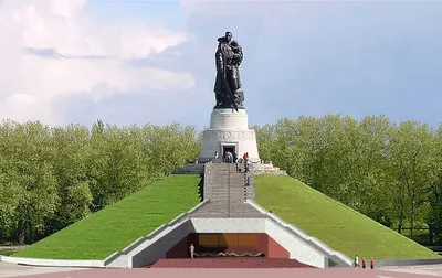 Монтаж памятника воину-освободителю в Кузбассе начнётся 26 августа
