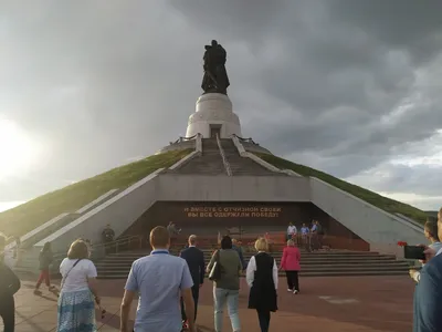 Рудознатцу Михайле Волкову, памятник, мемориал, Кемерово, площадь Волкова —  Яндекс Карты