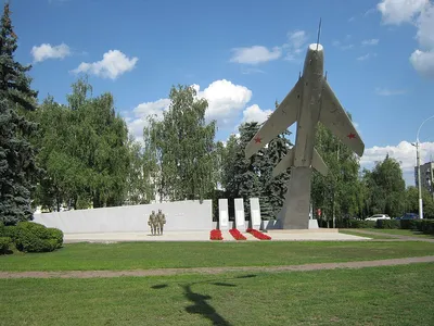 Файл:Памятник Ленину Липецк.jpg — Путеводитель Викигид Wikivoyage