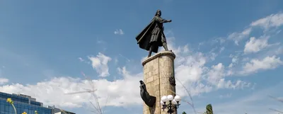 Установка памятника святому вызвала недоумение депутатов в Липецке - KP.RU