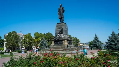 Фотогалерея Памятники и скульптуры в Севастополь | Фото на сайте Azur.ru