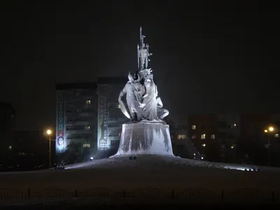 Памятник Улыбке, Сургут: лучшие советы перед посещением - Tripadvisor