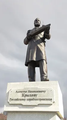 В Чебоксарах открыт памятник космонавту Андрияну Николаеву | Мой  город.Онлайн – пишем полезные новости