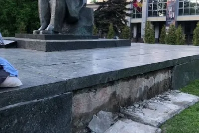 Памятник Машиностроителям России в Чебоксарах - фото, отзывы 2024, рейтинг,  телефон и адрес