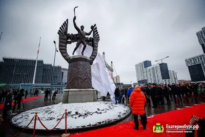 В Екатеринбурге открыли памятник героям фильма «Офицеры» (ФОТО) / 22  февраля 2022 | Екатеринбург, Новости дня 22.02.22 | © РИА Новый День