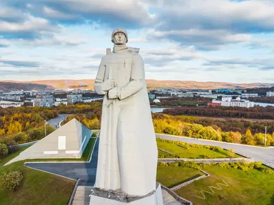 Памятник Алеше в Мурманске - история с описанием и фото