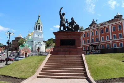 Памятник Чкалову и пикантная тайна третьей ступени в Нижнем Новгороде (2019)