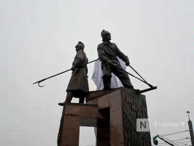 Памятник Н.А.Добролюбову в Нижнем Новгороде. Россия, Нижний Новгород