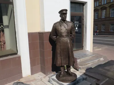 ГТРК \"Смоленск\". Новости. В Смоленске открыли народный памятник  основоположнику отечественной фантастики