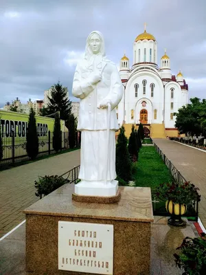 Реставрацию памятника генералу Черняховскому в Воронеже проведет питерская  фирма