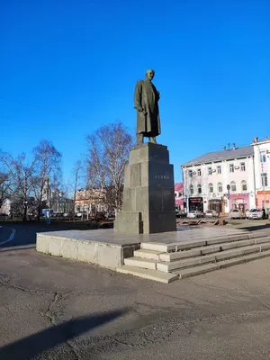 Памятник основателю Вологды Герасиму Вологодскому (Вологда - Вологодская  область)