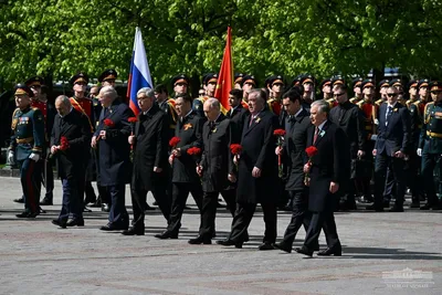 Как в Петербурге и Москве прошёл парад Победы: фоторепортаж