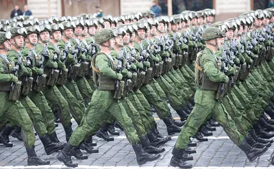 Лайф публикует фоторепортаж с Парада Победы на Красной площади